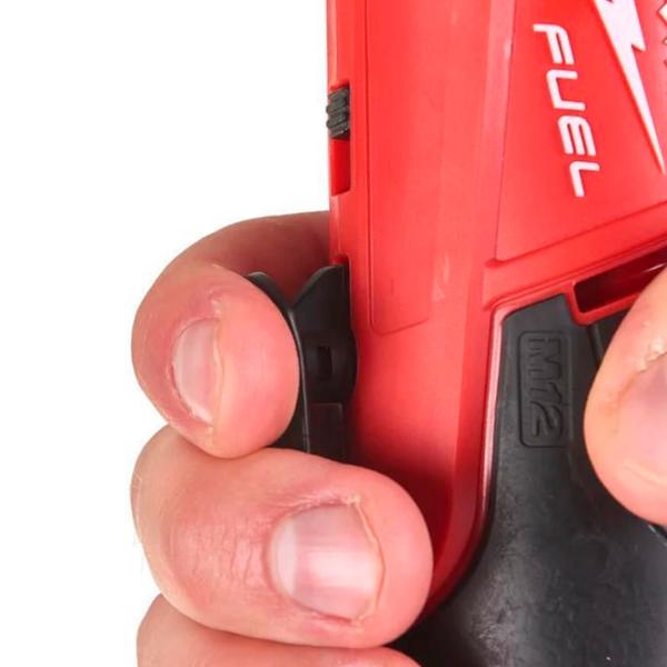 Гайковерт Milwaukee M12FIR38LR-0 200 об/мин photo 3 Гайковерт Milwaukee M12FIR38LR-0 200 об/мин photo 3