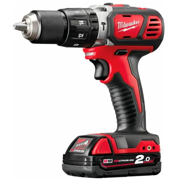 Дрель-шуруповерт Milwaukee M18BPD-202C 1800 об/мин photo 1 Дрель-шуруповерт Milwaukee M18BPD-202C 1800 об/мин photo 1