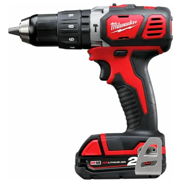 Дрель-шуруповерт Milwaukee M18BPD-202C 1800 об/мин photo 2 Дрель-шуруповерт Milwaukee M18BPD-202C 1800 об/мин photo 2