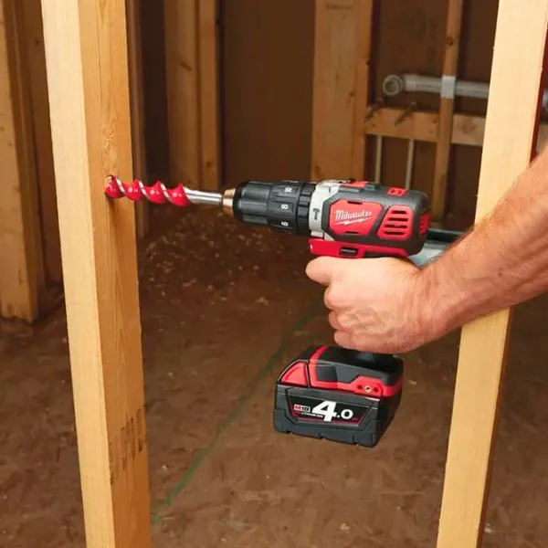 Дрель-шуруповерт Milwaukee M18BPD-202C 1800 об/мин photo 5 Дрель-шуруповерт Milwaukee M18BPD-202C 1800 об/мин photo 5
