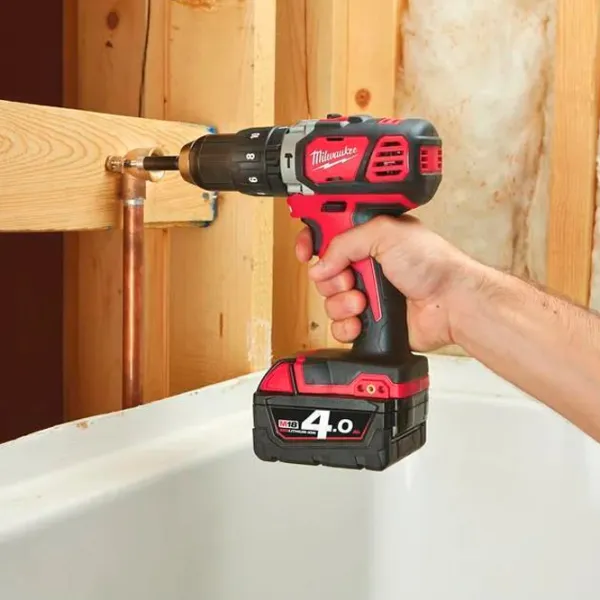 Дрель-шуруповерт Milwaukee M18BPD-202C 1800 об/мин photo 9 Дрель-шуруповерт Milwaukee M18BPD-202C 1800 об/мин photo 9
