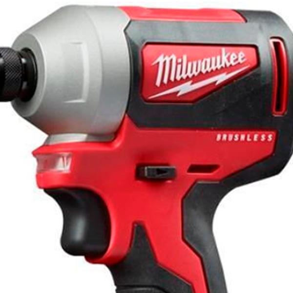 Шуруповерт Milwaukee M18BLID2-0X 3400 об/мин photo 2 Шуруповерт Milwaukee M18BLID2-0X 3400 об/мин photo 2