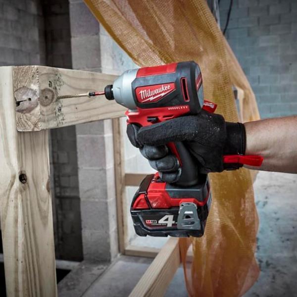 Шуруповерт Milwaukee M18BLID2-0X 3400 об/мин photo 5 Шуруповерт Milwaukee M18BLID2-0X 3400 об/мин photo 5