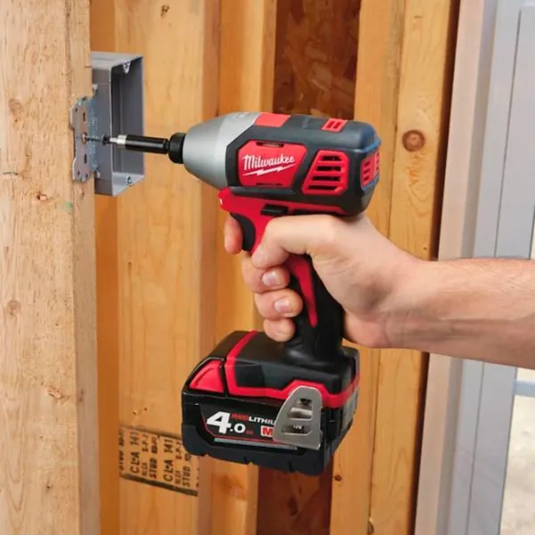 Дрель-шуруповерт Milwaukee M18BID-0 2750 об/мин photo 5 Дрель-шуруповерт Milwaukee M18BID-0 2750 об/мин photo 5
