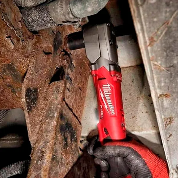 Mașina de înșurubat Milwaukee M12FRAIWF12-0 3000 rot/min photo 7 Mașina de înșurubat Milwaukee M12FRAIWF12-0 3000 rot/min photo 7