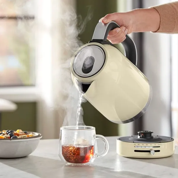 Электрочайник KitchenAid 5KEK1701EAC 1.7л / Закрытая спираль / Кремовый photo 6