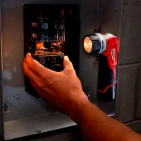 Фонарик Milwaukee M12TLED Красный photo 4