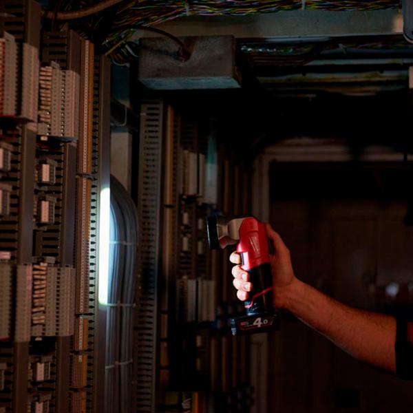 Фонарик Milwaukee M12TLED Красный photo 6 Фонарик Milwaukee M12TLED Красный photo 6