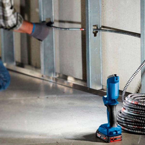 Lanterne auto Bosch GLI 18V-300  photo 5