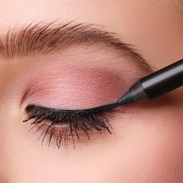 Карандаш для глаз Artdeco Long-Lasting  / Зеленый photo 2 Карандаш для глаз Artdeco Long-Lasting  / Зеленый photo 2