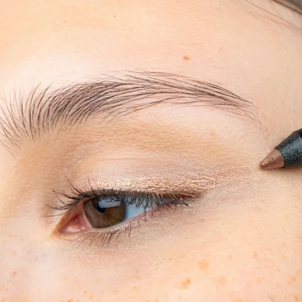 Карандаш для глаз Artdeco Long-Lasting  / Золото photo 3 Карандаш для глаз Artdeco Long-Lasting  / Золото photo 3