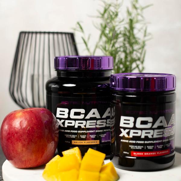 Aminoacizi Scitec Nutrition BCAA-Xpress (728633112104) 700 g  photo 2 Aminoacizi Scitec Nutrition BCAA-Xpress (728633112104) 700 g  photo 2