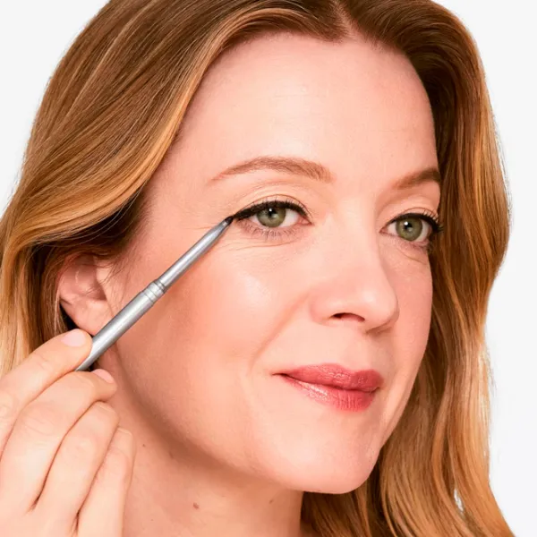 Карандаш для глаз Clinique Q/LINER EYES  / Черный photo 2 Карандаш для глаз Clinique Q/LINER EYES  / Черный photo 2