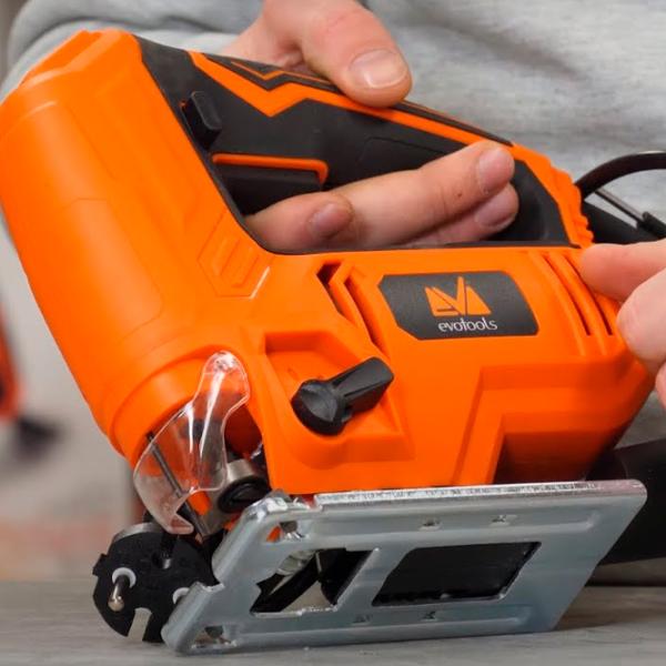 Fierăstrău pentru decupat Vortex VO2804  / Orange photo 4