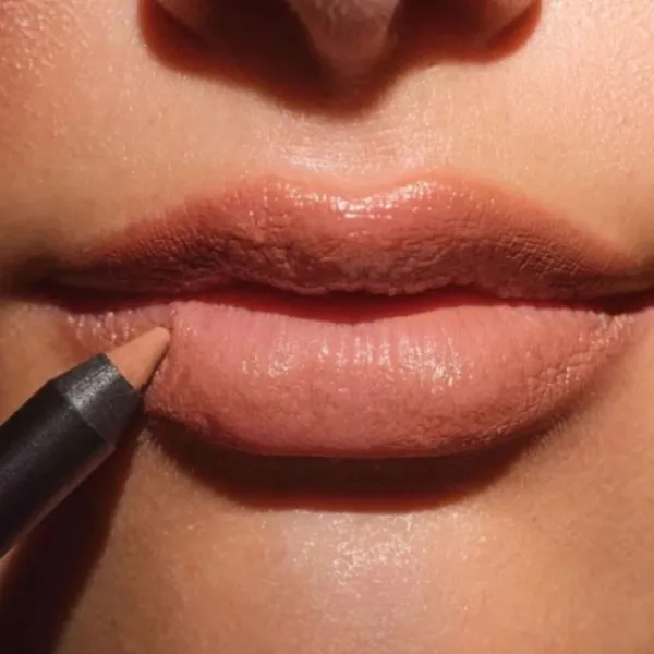 Creion pentru buze Artdeco 172.115  115 / Pink Beige photo 2