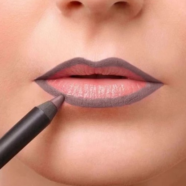Creion pentru buze Artdeco 172.132  132 / Smooth Rubin photo 2 Creion pentru buze Artdeco 172.132  132 / Smooth Rubin photo 2
