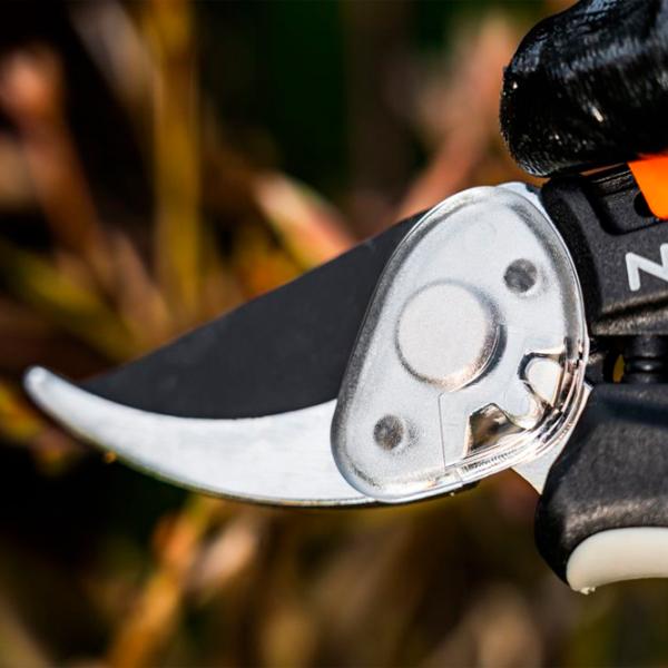Садовые ножницы NEO Tools 56370 Сталь photo 5