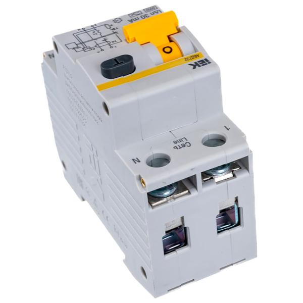 Автоматический выключатель IEK MAD22-5-040-C-100 Модульная / 40 A photo 6 Автоматический выключатель IEK MAD22-5-040-C-100 Модульная / 40 A photo 6