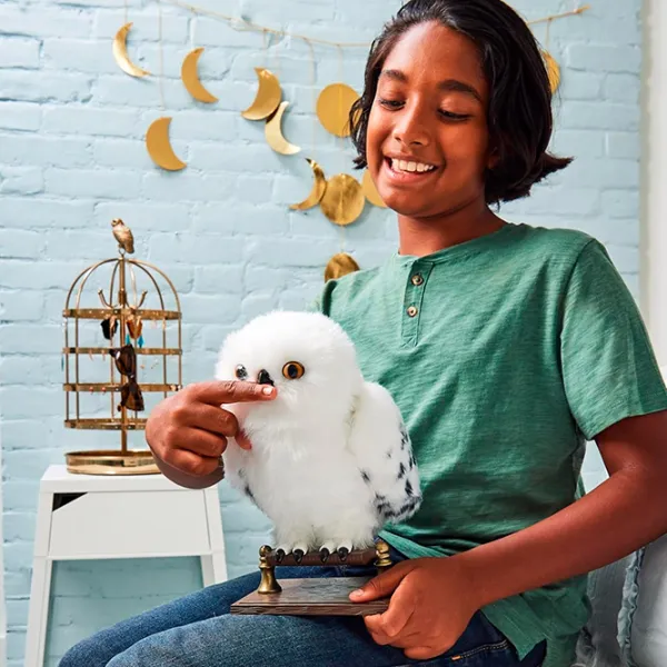 Figurină Spin Master Harry Potter Enchanted Hedwig 5+ / White photo 5