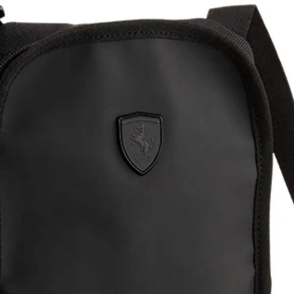 Поясная сумка Puma Ferrari Style Portable  / Черный / 1.5 л photo 4 Поясная сумка Puma Ferrari Style Portable  / Черный / 1.5 л photo 4