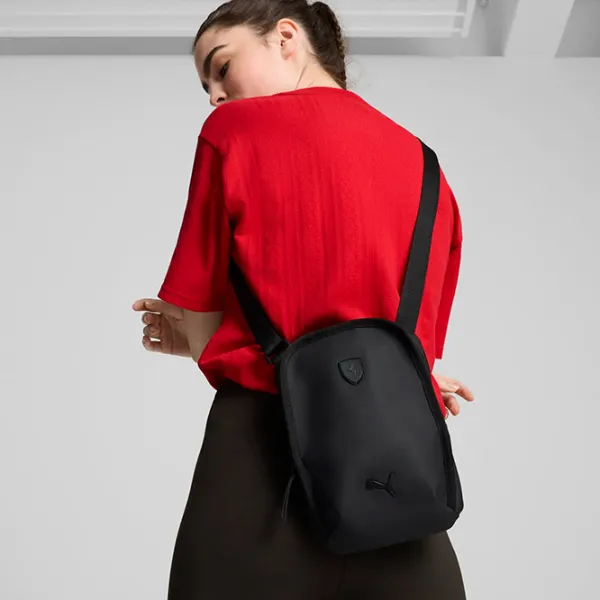 Поясная сумка Puma Ferrari Style Portable  / Черный / 1.5 л photo 5 Поясная сумка Puma Ferrari Style Portable  / Черный / 1.5 л photo 5