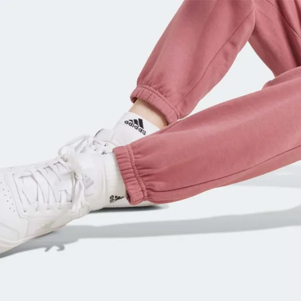 Pantaloni sportivi pentru fete Adidas J Essentials Small Logo Feel Cozy Fleece Pants Pink photo 2 Pantaloni sportivi pentru fete Adidas J Essentials Small Logo Feel Cozy Fleece Pants Pink photo 2