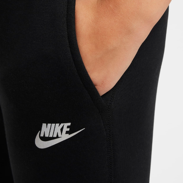 Спортивные брюки для мальчиков Nike Sportswear Tech Fleece Reflective Joggers XS / Черный photo 4 Спортивные брюки для мальчиков Nike Sportswear Tech Fleece Reflective Joggers XS / Черный photo 4