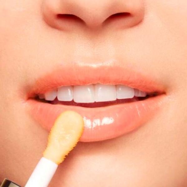 Масло для губ CLARINS Lip Comfort Oil 0.007л / Желтый photo 2