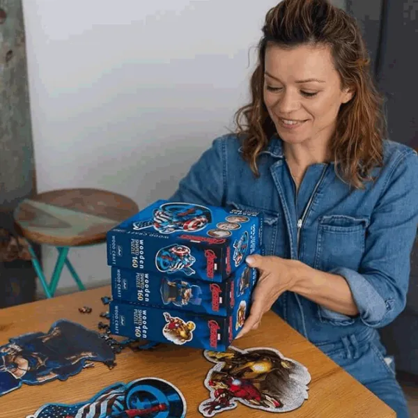 Puzzle Trefl Brave Iron Man 9+/ Numărul de piese: 160 photo 7