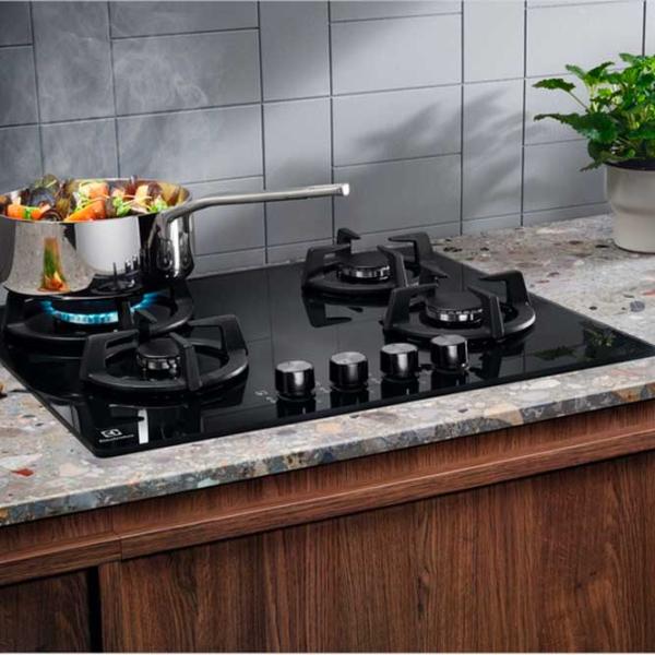 Газовая варочная панель Electrolux KGG6437K Закаленное стекло / Черный photo 4
