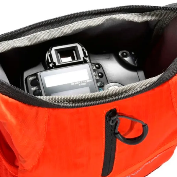 Geantă pentru aparat foto Vanguard Reno 18 OR Nailon / Orange photo 2 Geantă pentru aparat foto Vanguard Reno 18 OR Nailon / Orange photo 2