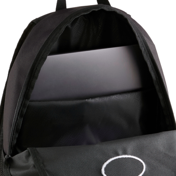 Ghiozdan pentru copii Puma Patch  / White Black / 20l photo 4 Ghiozdan pentru copii Puma Patch  / White Black / 20l photo 4