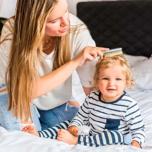 Расческа и щетка BabyOno 0570/03 Мятный / Пластик photo 2 Расческа и щетка BabyOno 0570/03 Мятный / Пластик photo 2
