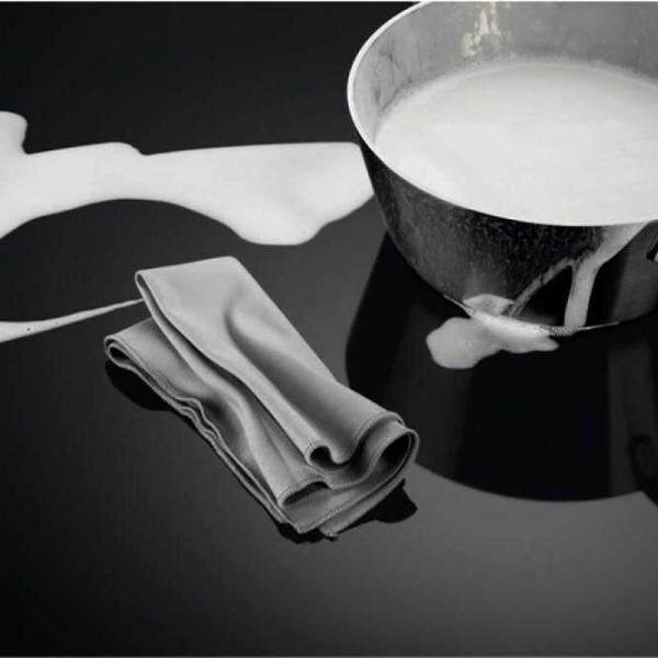 Plită încorporabilă cu inducție AEG NIG64B30AB Vitroceramică / Black photo 10