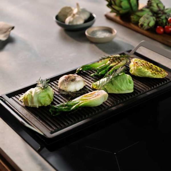 Plită încorporabilă cu inducție Electrolux EIS67483 Vitroceramică / Black photo 2