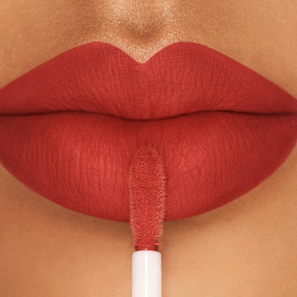 Ruj de buze Dolce & Gabbana EVERKISS  Stick cu aplicator / Red photo 3 Ruj de buze Dolce & Gabbana EVERKISS  Stick cu aplicator / Red photo 3