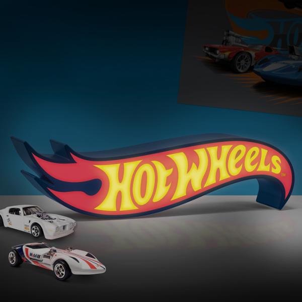 Ночник Paladone Hot Wheels Shaped Logo Light Красный photo 4 Ночник Paladone Hot Wheels Shaped Logo Light Красный photo 4