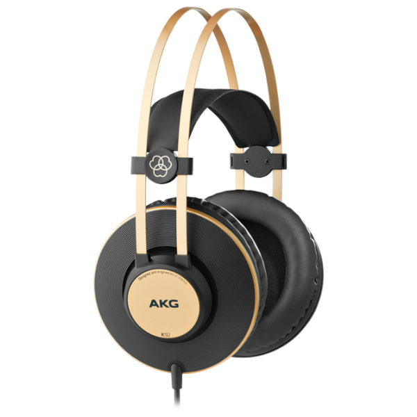 Студийные наушники AKG K92  Проводная / Полноразмерные photo 1