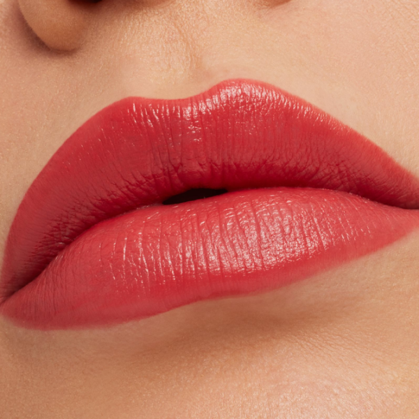 Губная помада MAC Macximal Sleek Satin  Stick / Crimson Red photo 3 Губная помада MAC Macximal Sleek Satin  Stick / Crimson Red photo 3