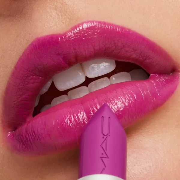 Губная помада MAC Macximal Sleek Satin  Stick / Фиолетовый photo 3 Губная помада MAC Macximal Sleek Satin  Stick / Фиолетовый photo 3