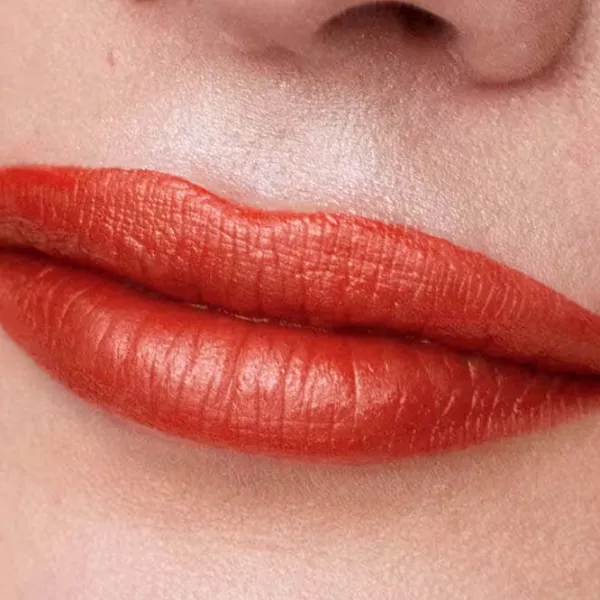 Губная помада Clinique Pop Longwear  Stick / Red Coral photo 4 Губная помада Clinique Pop Longwear  Stick / Red Coral photo 4
