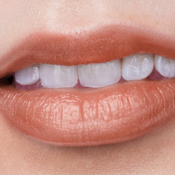Ruj de buze Clinique Pop Longwear  Stick / Warm Honey photo 3 Ruj de buze Clinique Pop Longwear  Stick / Warm Honey photo 3