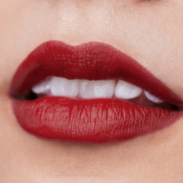 Губная помада Clinique Pop Longwear  Stick / Темная вишня photo 3 Губная помада Clinique Pop Longwear  Stick / Темная вишня photo 3