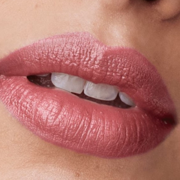 Губная помада Clinique Pop Longwear  Stick / Blush Pink photo 3 Губная помада Clinique Pop Longwear  Stick / Blush Pink photo 3