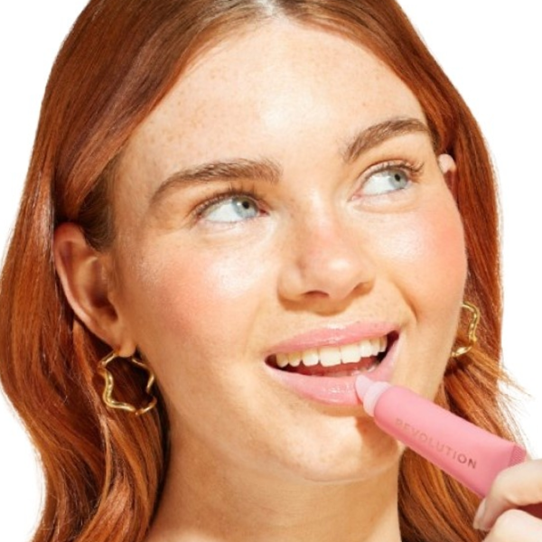 Balsam de buze Revolution Juicy Peptide  0.008l / Pink photo 3 Balsam de buze Revolution Juicy Peptide  0.008l / Pink photo 3