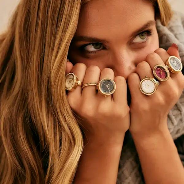 Кольцо с часами для женщин ANNE KLEIN AK/5128RINGYM Кварцевый / 17 мм photo 4