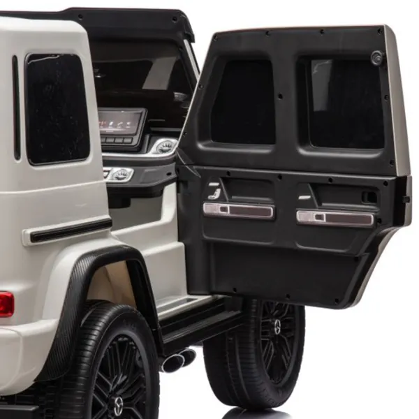 Mașină electrică Mercedes-Benz G63 Richi Tichi DKG63/3  / 35 kg / 3+ / White photo 7 Mașină electrică Mercedes-Benz G63 Richi Tichi DKG63/3  / 35 kg / 3+ / White photo 7