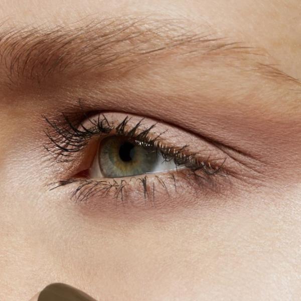Fard de pleoape MAC Eye Shadow 1.5 g / M2501W0000  photo 3 Fard de pleoape MAC Eye Shadow 1.5 g / M2501W0000  photo 3
