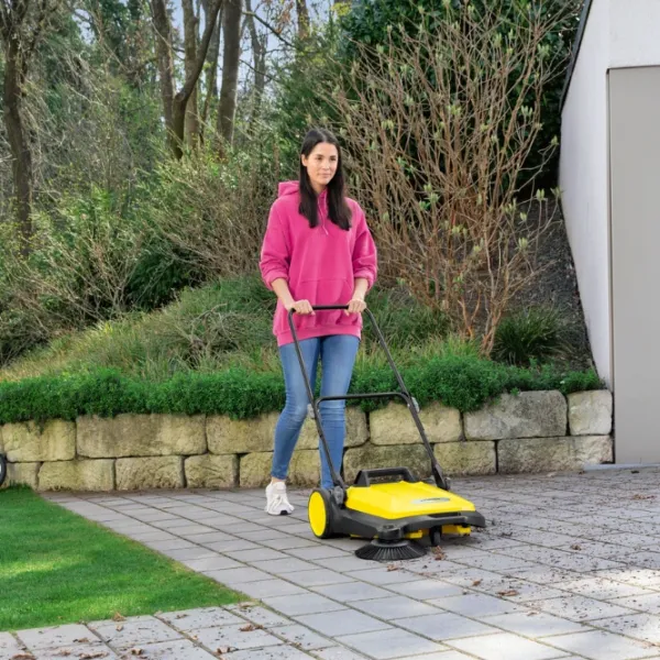 Mașină de măturat KARCHER S 4  20 l photo 4