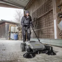 Подметальная машина KARCHER KM 70/15 C 2SB 42 л photo 2
